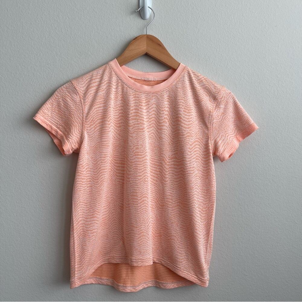 lululemon athletica Peach Short Sleeve Tee